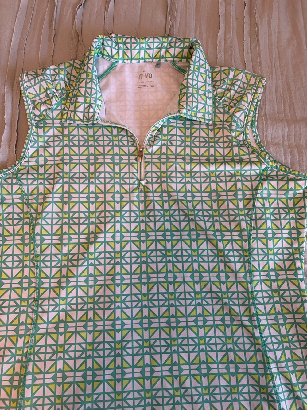 Nivo Sleeveless Green Geometric Golf Polo | Size L - Picture 2 of 8